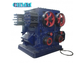 Four Rolls Crusher